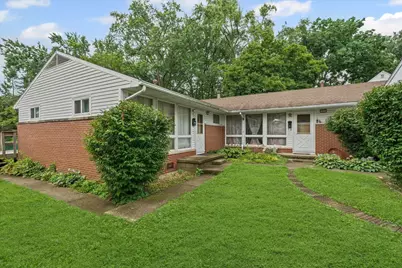 703 W Green Street, Champaign, IL 61820 - Photo 1