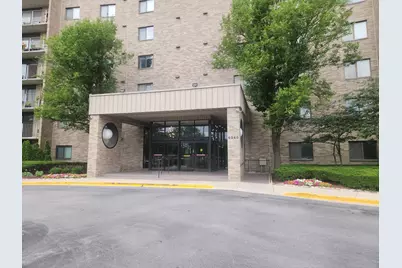 6340 Americana Drive #507, Willowbrook, IL 60527 - Photo 1