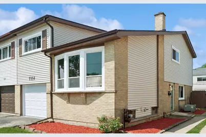 9354 Twin Oaks Lane, Des Plaines, IL 60016 - Photo 1