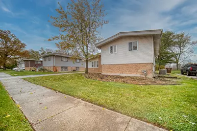 135 Westwood Drive, Park Forest, IL 60466 - Photo 1