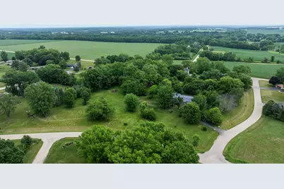 2724 Century Drive, Winnebago, IL 61088 - Photo 1