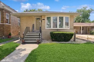 3630 Maple Ave, Brookfield, IL 60513 - Photo 1