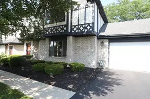 11525 S Vienna Ave, Palos Park, IL 60464 - Photo 1