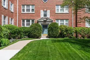 2713 Central St, Evanston, IL 60201 - Photo 1