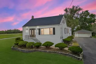 3340 W 177th St, Hazel Crest, IL 60429 - Photo 1