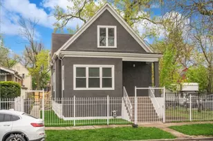 2017 W 68th St, Chicago, IL 60636 - Photo 1