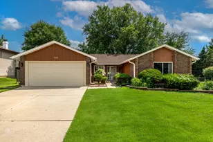 300 Byron Ave, Bloomingdale, IL 60108 - Photo 1