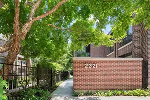 2321 N Geneva Terrace, Chicago, IL 60614 - Photo 1