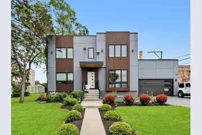 9 N Lavergne Avenue, Northlake, IL 60164 - Photo 1