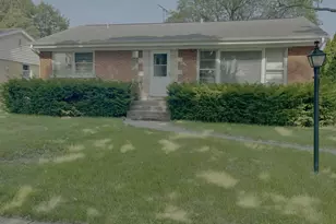 307 N Fairview Ave, Mount Prospect, IL 60056 - Photo 1