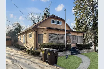 52 N Mernitz Avenue, Freeport, IL 61032 - Photo 1