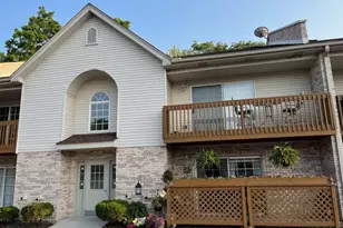 800 Madison St, Lockport, IL 60441 - Photo 1
