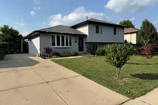 7015 Riley Dr, Joliet, IL 60431 - Photo 1