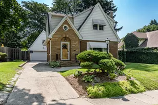 328 Hollister Ave, Rockford, IL 61108 - Photo 1