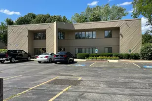 472 N McLean Blvd, Elgin, IL 60123 - Photo 1