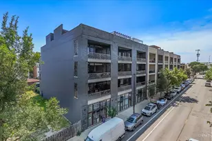 851 N California Ave, Chicago, IL 60622 - Photo 1