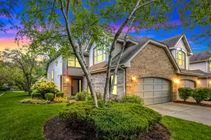 199 Springdale Ln, Bloomingdale, IL 60108 - Photo 1