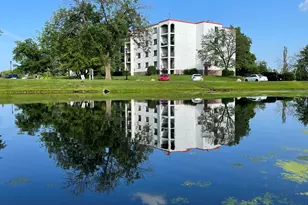 [Address not provided], Wheeling, IL 60090 - Photo 1