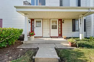 7970 Knottingham Cir, Darien, IL 60561 - Photo 1