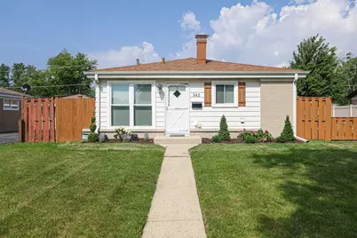 342 N 3rd Avenue, Villa Park, IL 60181 - Photo 1