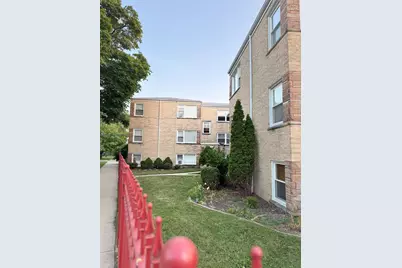 4968 N Menard Avenue #204, Chicago, IL 60630 - Photo 1