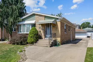 7514 N Oleander Ave, Chicago, IL 60631 - Photo 1