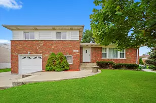 1401 N 5th Ave, Melrose Park, IL 60160 - Photo 1