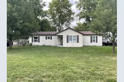 209 E North Street, Gardner, IL 60424 - Photo 1