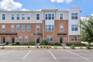 2906 Reflection Dr, Naperville, IL 60564 - Photo 1