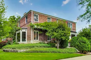 3550 W Ardmore Ave, Chicago, IL 60659 - Photo 1