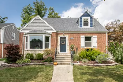 1100 S Greenwood Avenue, Park Ridge, IL 60068 - Photo 1