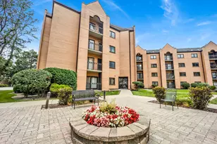 7420 W Lawrence Ave, Harwood Heights, IL 60706 - Photo 1