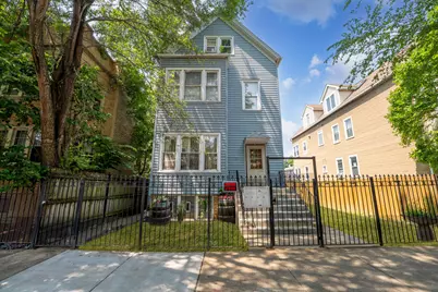 2826 N Rockwell Street, Chicago, IL 60618 - Photo 1