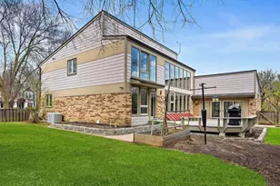 56 Birchwood Ave, Deerfield, IL 60015 - Photo 1