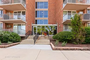 2211 S Highland Ave, Lombard, IL 60148 - Photo 1