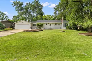 23W500 Burdette Ave, Carol Stream, IL 60188 - Photo 1