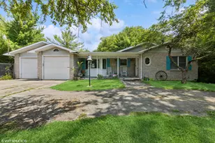 26607 S Harvest Ln, Crete, IL 60417 - Photo 1