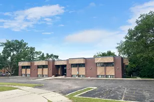 1590 Weatherstone Ln, Elgin, IL 60123 - Photo 1