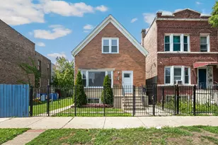 930 N Central Park Ave, Chicago, IL 60651 - Photo 1