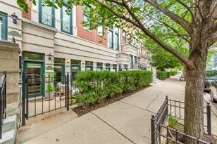 434 W Armitage Ave, Chicago, IL 60614 - Photo 1