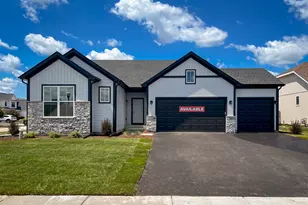 666 Savanna Dr, Hampshire, IL 60140 - Photo 1