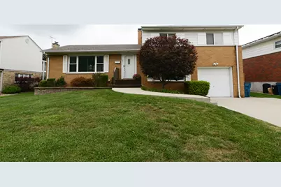 1560 Lee Avenue, Melrose Park, IL 60160 - Photo 1