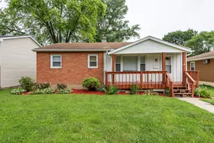 2215 Hermon Ave, Zion, IL 60099 - Photo 1