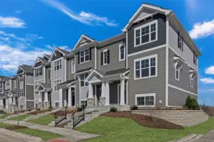 2165 Yellowstone Blvd, Mundelein, IL 60060 - Photo 1