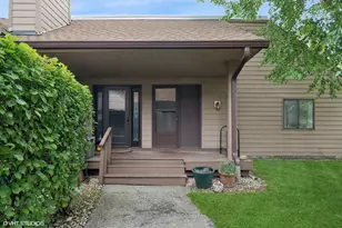 3377 Beacon St, North Chicago, IL 60064 - Photo 1