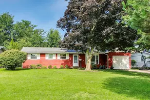 642 Adobe Ct, Carol Stream, IL 60188 - Photo 1