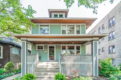 812 S Maple Avenue, Oak Park, IL 60304 - Photo 1