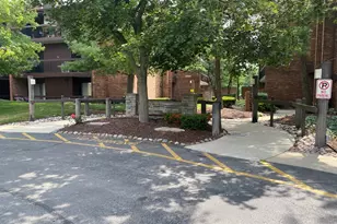 14505 Central Ct, Oak Forest, IL 60452 - Photo 1