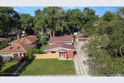 10420 S Kildare Avenue, Oak Lawn, IL 60453 - Photo 1