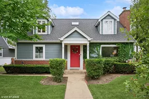 2010 Lake Ave, Wilmette, IL 60091 - Photo 1